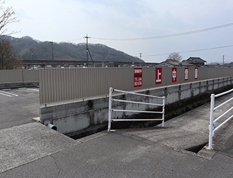 上中中央霊園外観画像01